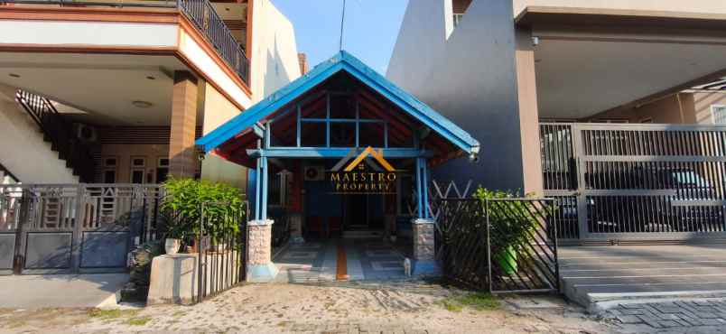dijual rumah komplek cemara hijau jalan