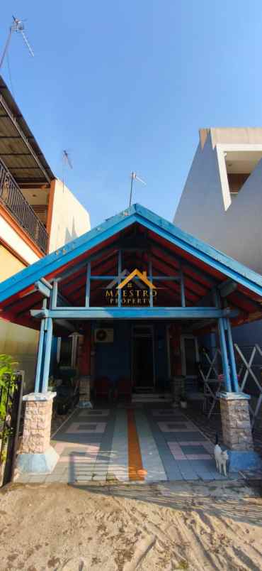 dijual rumah komplek cemara hijau jalan