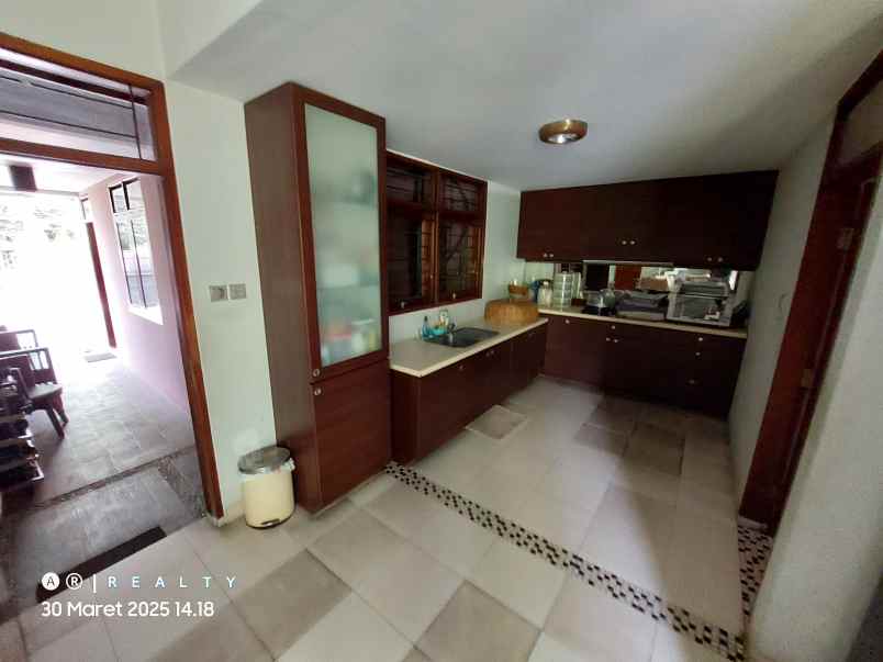 dijual rumah komplek cigadung