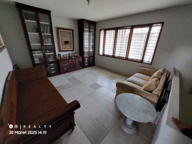 dijual rumah komplek cigadung