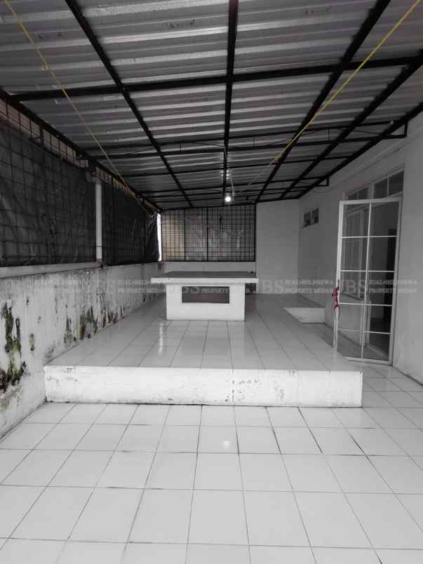 dijual rumah komplek citra garden