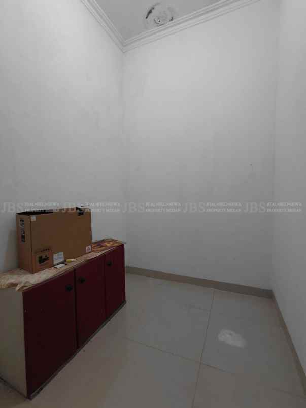 dijual rumah komplek citra garden