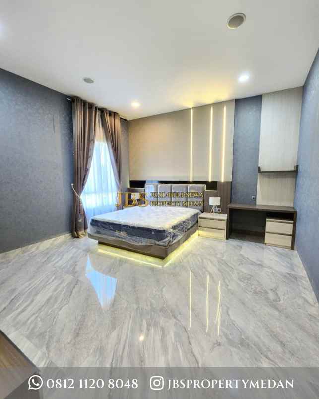 dijual rumah komplek citraland gama