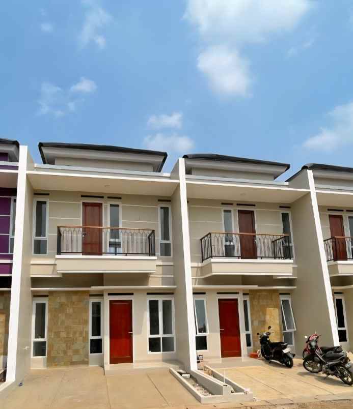 dijual rumah komplek deplu bintaro