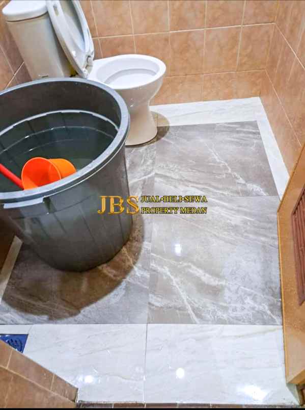 dijual rumah komplek graha tanjung gusta