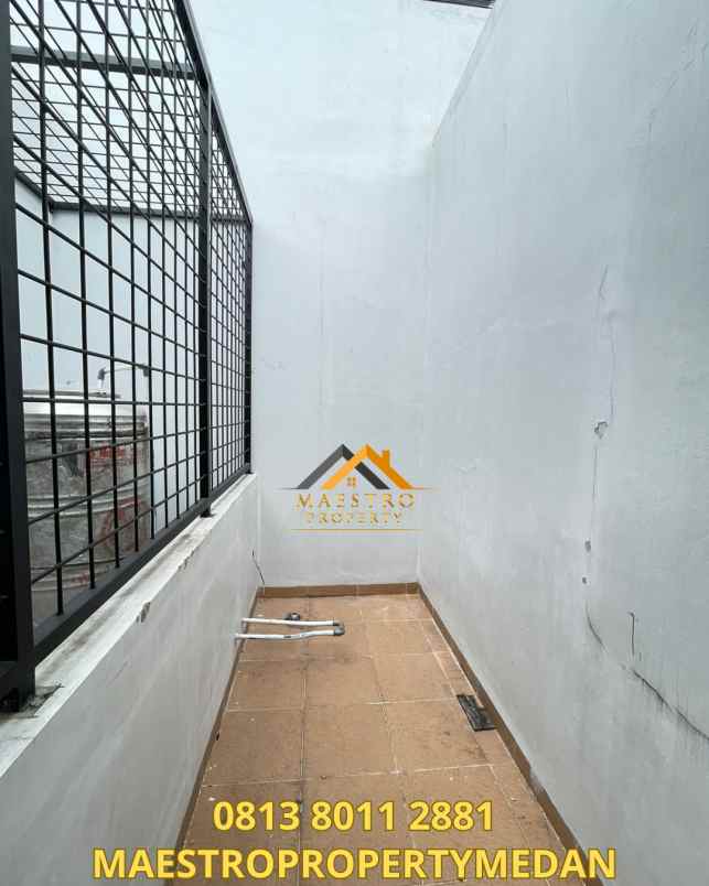 dijual rumah komplek jewel residence