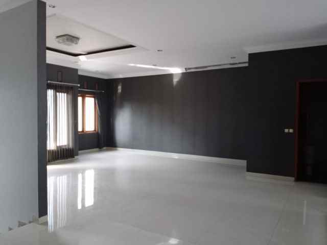 dijual rumah komplek kavling marinir