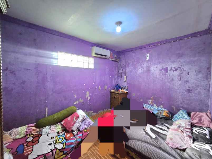 dijual rumah kontrakan 5 pintu