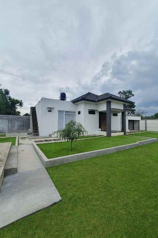 dijual rumah kp rahayu