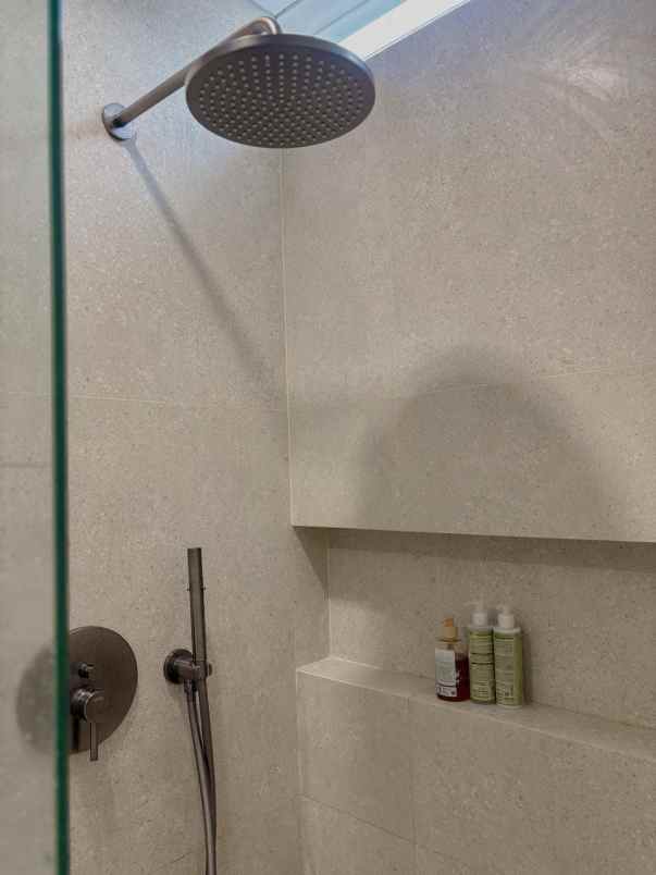 dijual rumah kranggan bekasi