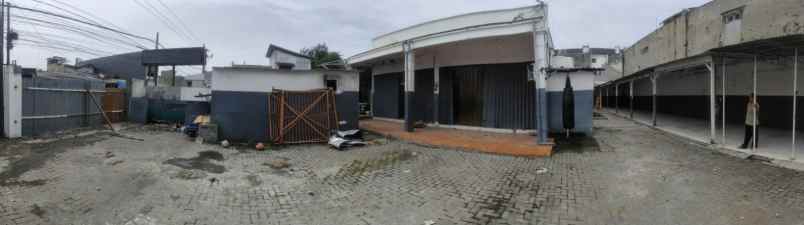 dijual rumah kutisari selatan