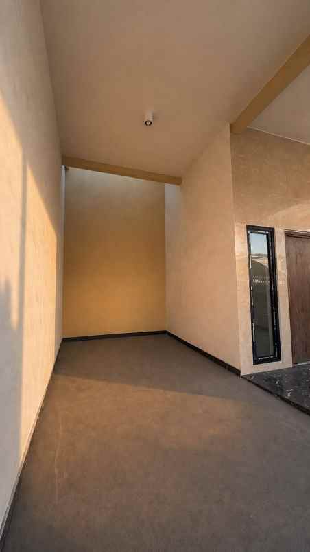 dijual rumah lebak