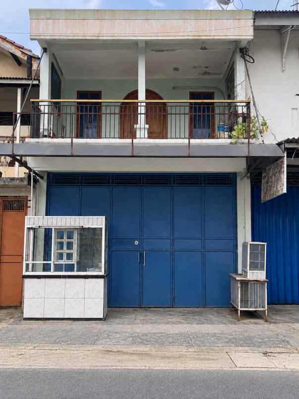 dijual rumah lebak bulus