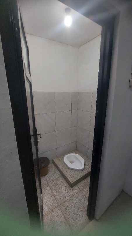 dijual rumah lemah gempal