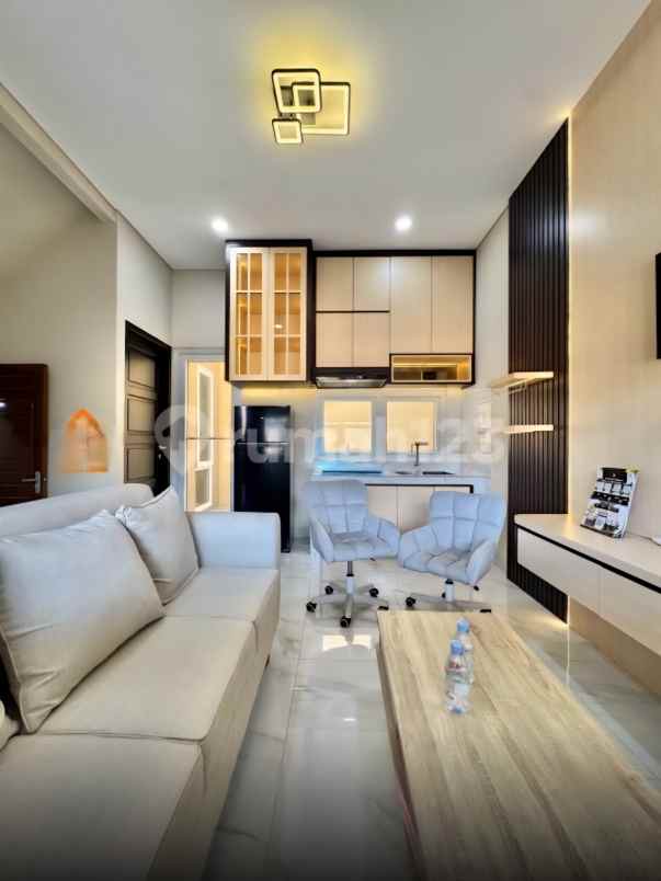 dijual rumah limo depok