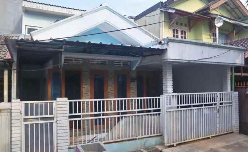 dijual rumah lingkungan nyaman