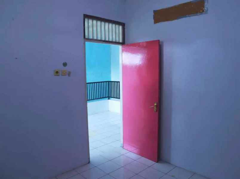 dijual rumah lingkungan nyaman