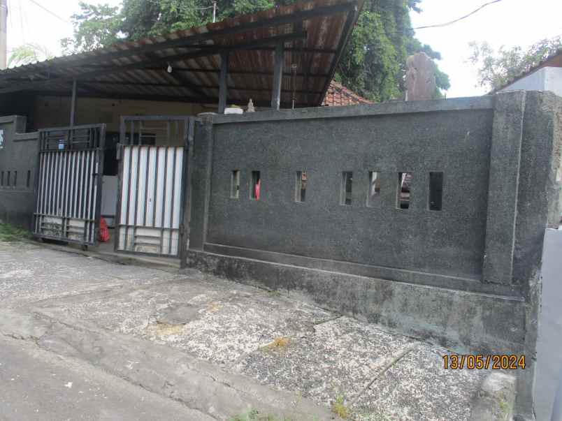 dijual rumah lokasi jalan nangka utara antasura