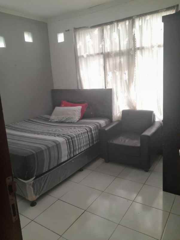 dijual rumah luas siap huni di cilengkrang bandung
