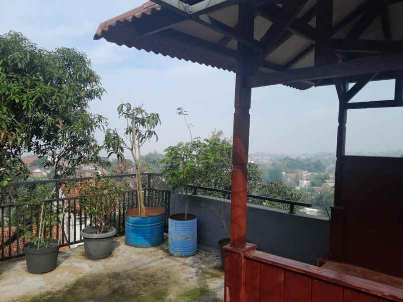 dijual rumah luas siap huni di cilengkrang bandung