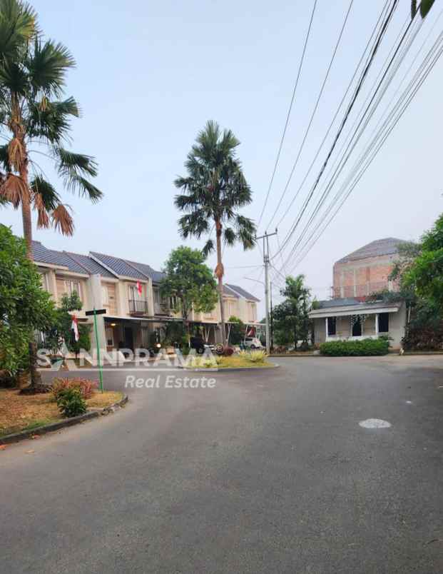 dijual rumah mampang