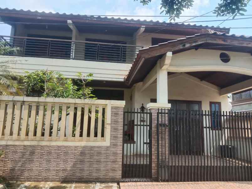 dijual rumah mampang pancoran mas depok
