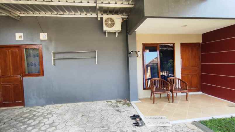dijual rumah mangunsari