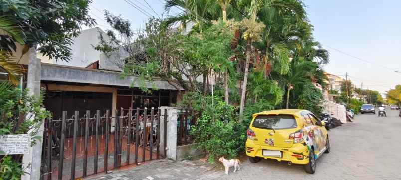 dijual rumah manyar kertoadi