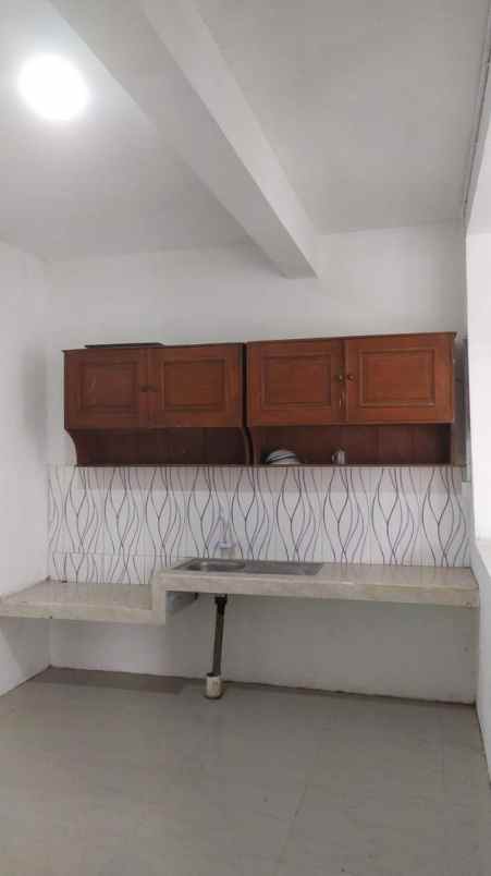 dijual rumah medayu utara