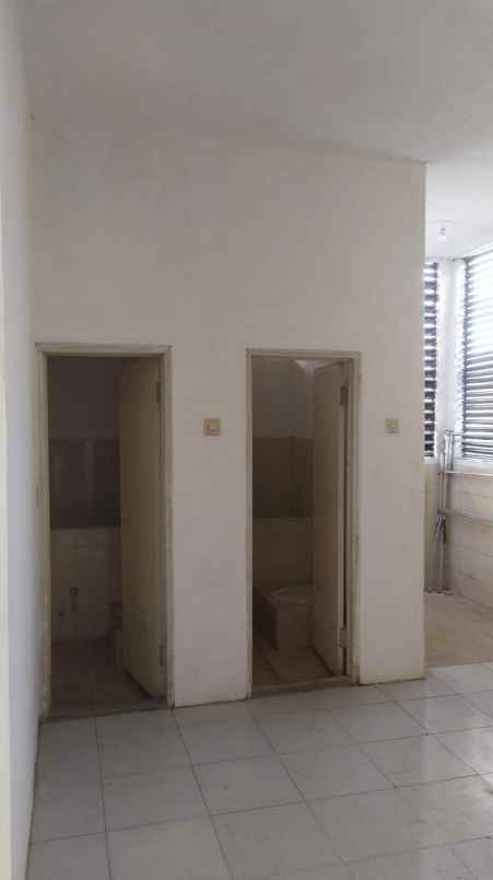 dijual rumah medayu utara