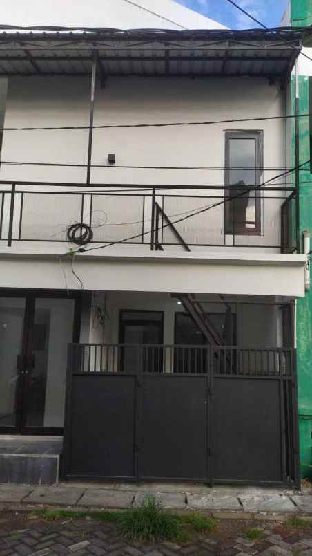dijual rumah medayu utara