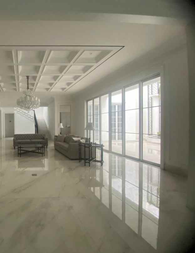 dijual rumah menteng