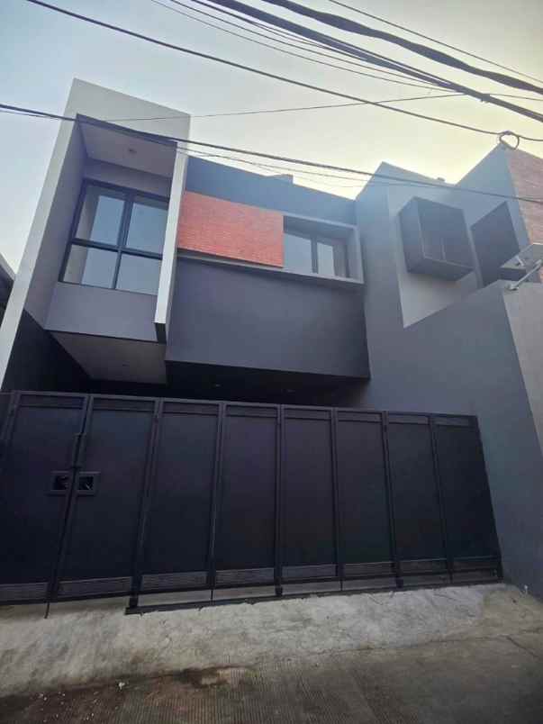 dijual rumah menteng jakarta pusat