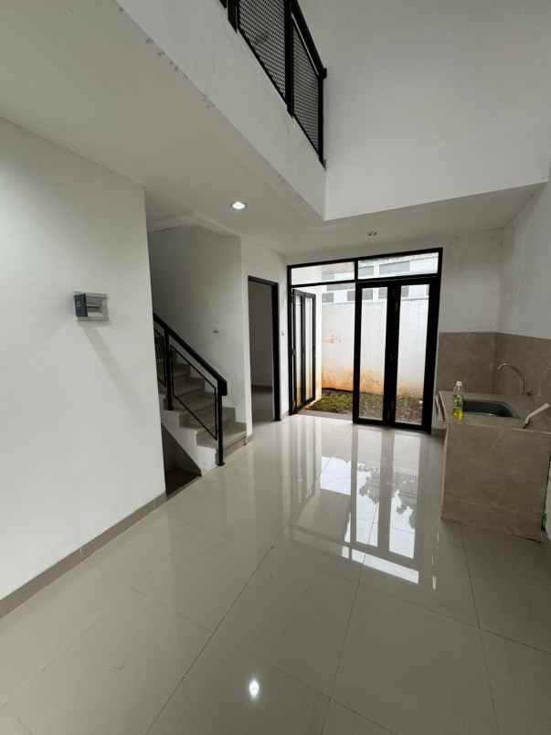 dijual rumah metland cileungsi