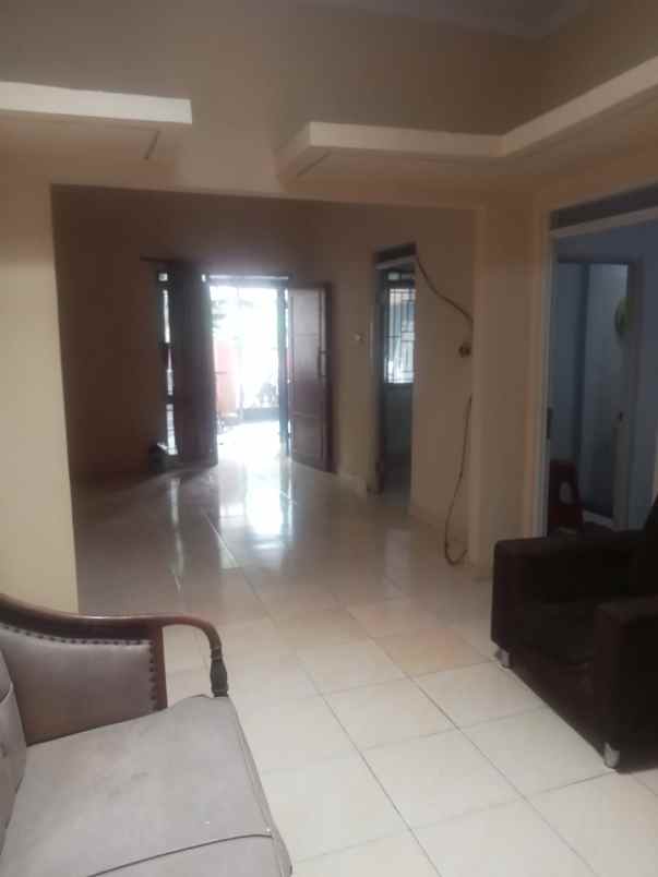 dijual rumah metland cileungsi