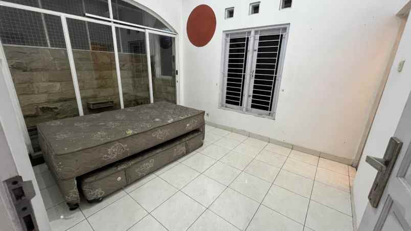 dijual rumah minomartani