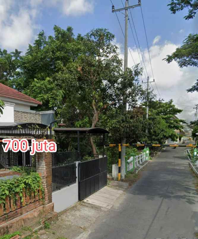 dijual rumah minomartani