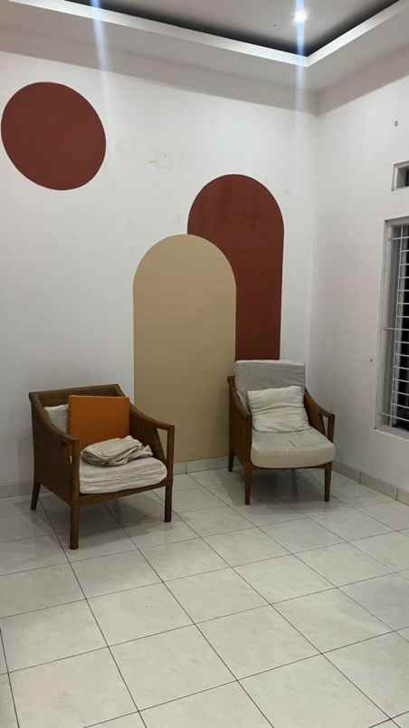 dijual rumah minomartani