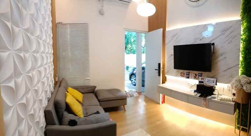 dijual rumah mulyorejo