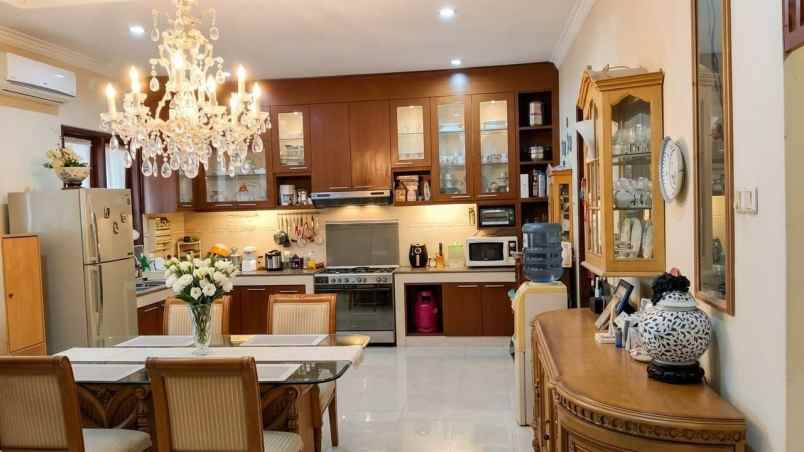 dijual rumah mulyosari minimalis
