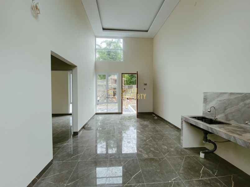 dijual rumah ngaglik