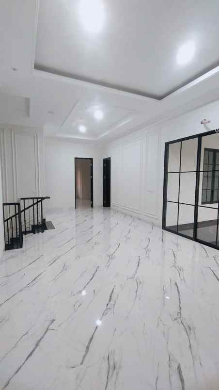 dijual rumah nusaloka bsd city tangsel