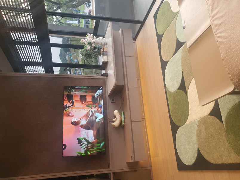 dijual rumah oaze lippo cikarang jl mh