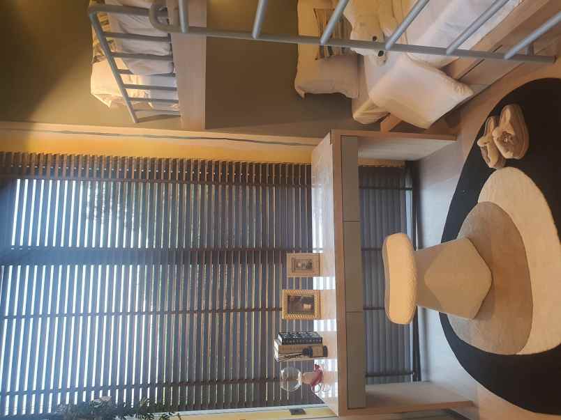 dijual rumah oaze lippo cikarang jl mh