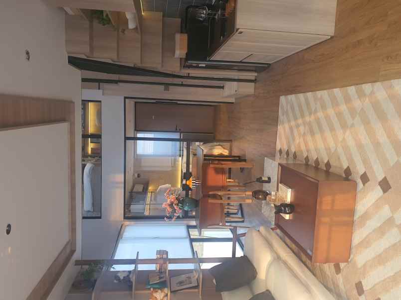 dijual rumah oaze lippo cikarang jl mh