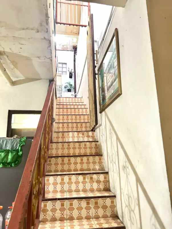 dijual rumah pakis sidorejo surabaya