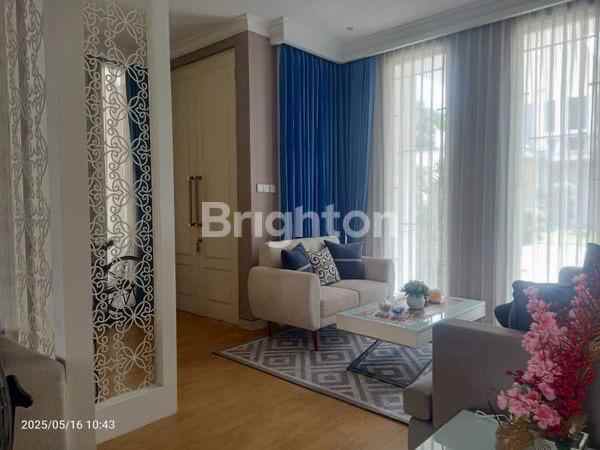 dijual rumah pakuwon city