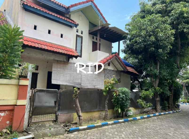 dijual rumah pantai mentari
