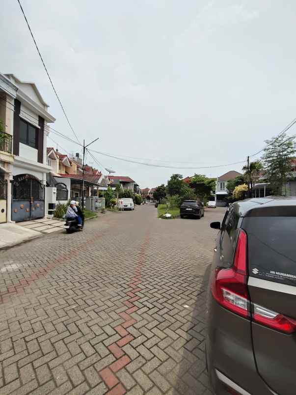 dijual rumah pantai mentari
