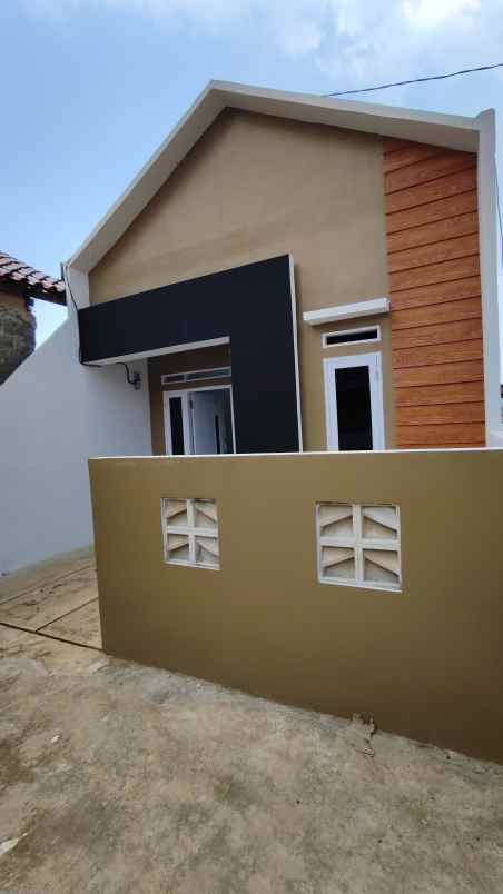 dijual rumah pasir putih